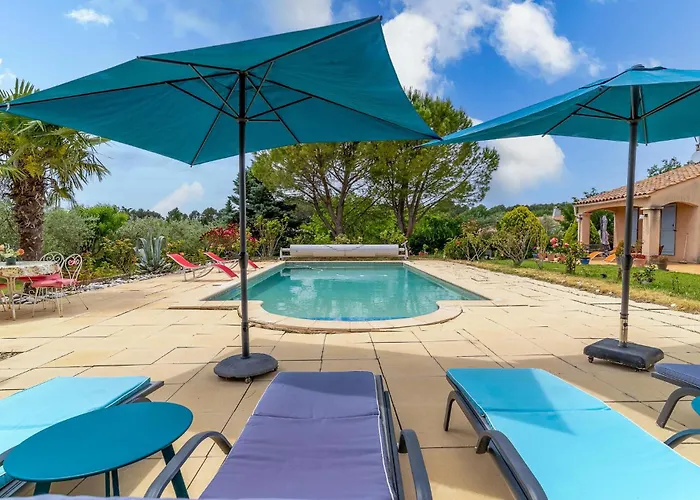 Beautiful Home In Lauris With Wifi